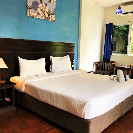 Sutus Court 2 Pattaya Exterior foto