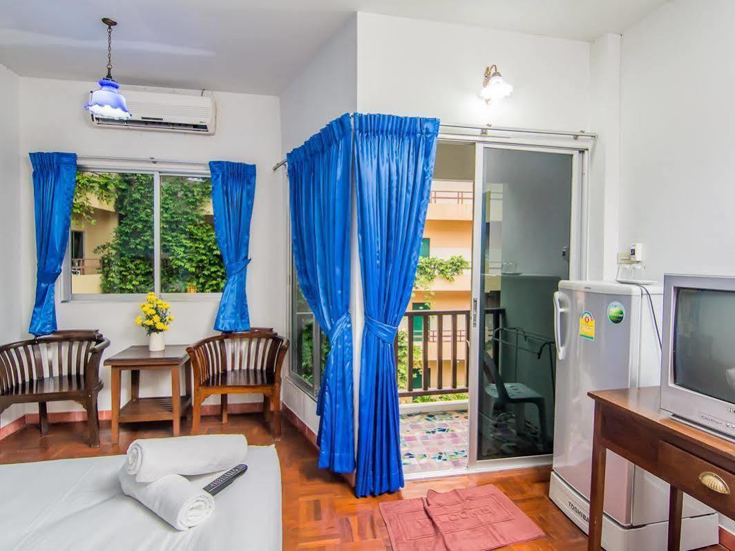 Sutus Court 2 Pattaya Exterior foto