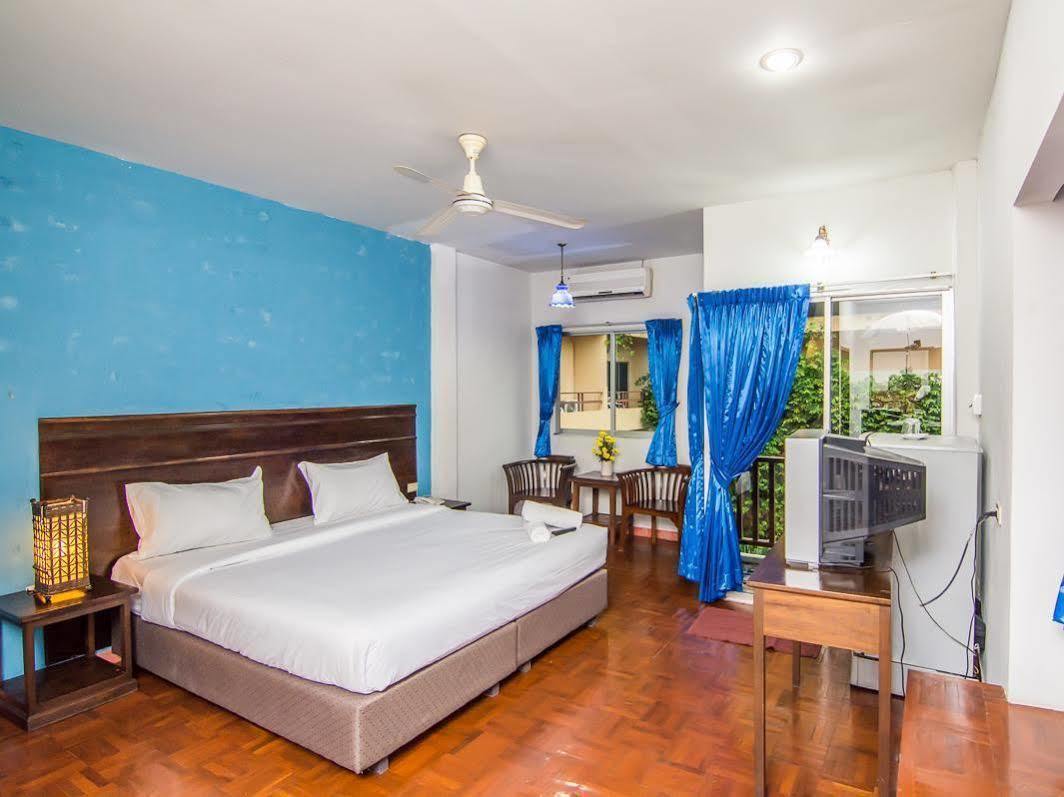 Sutus Court 2 Pattaya Exterior foto