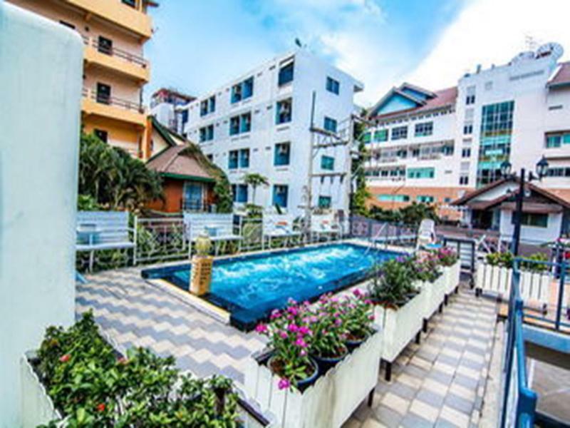 Sutus Court 2 Pattaya Exterior foto