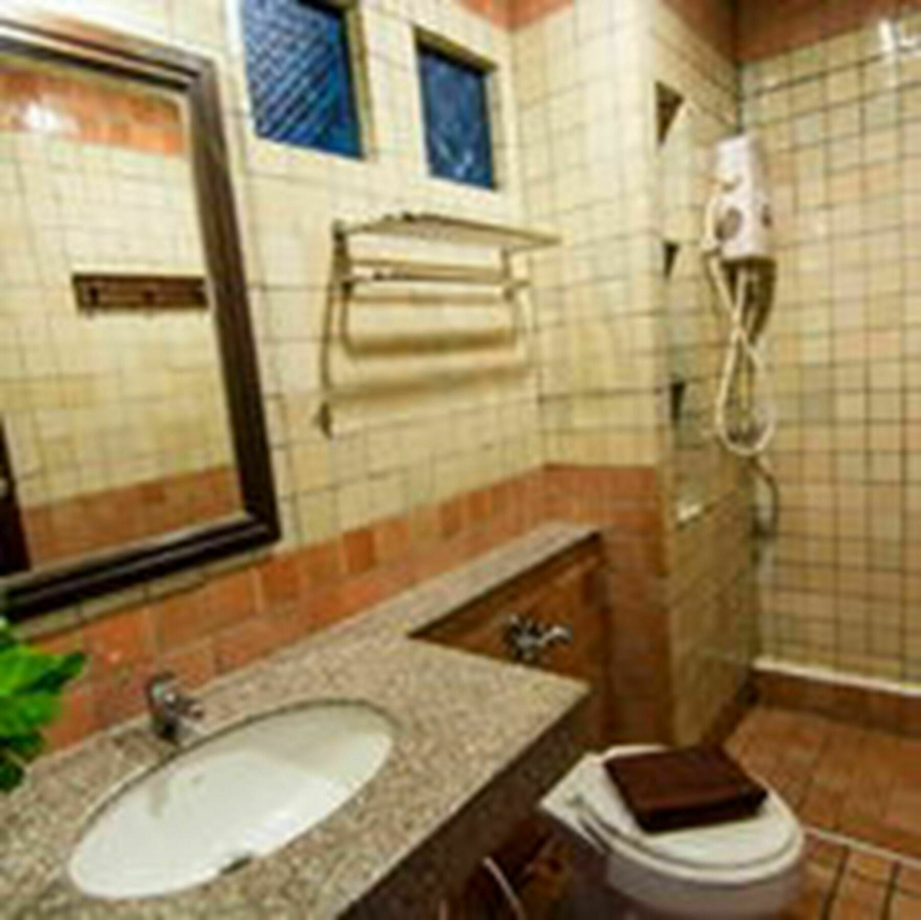 Sutus Court 2 Pattaya Exterior foto
